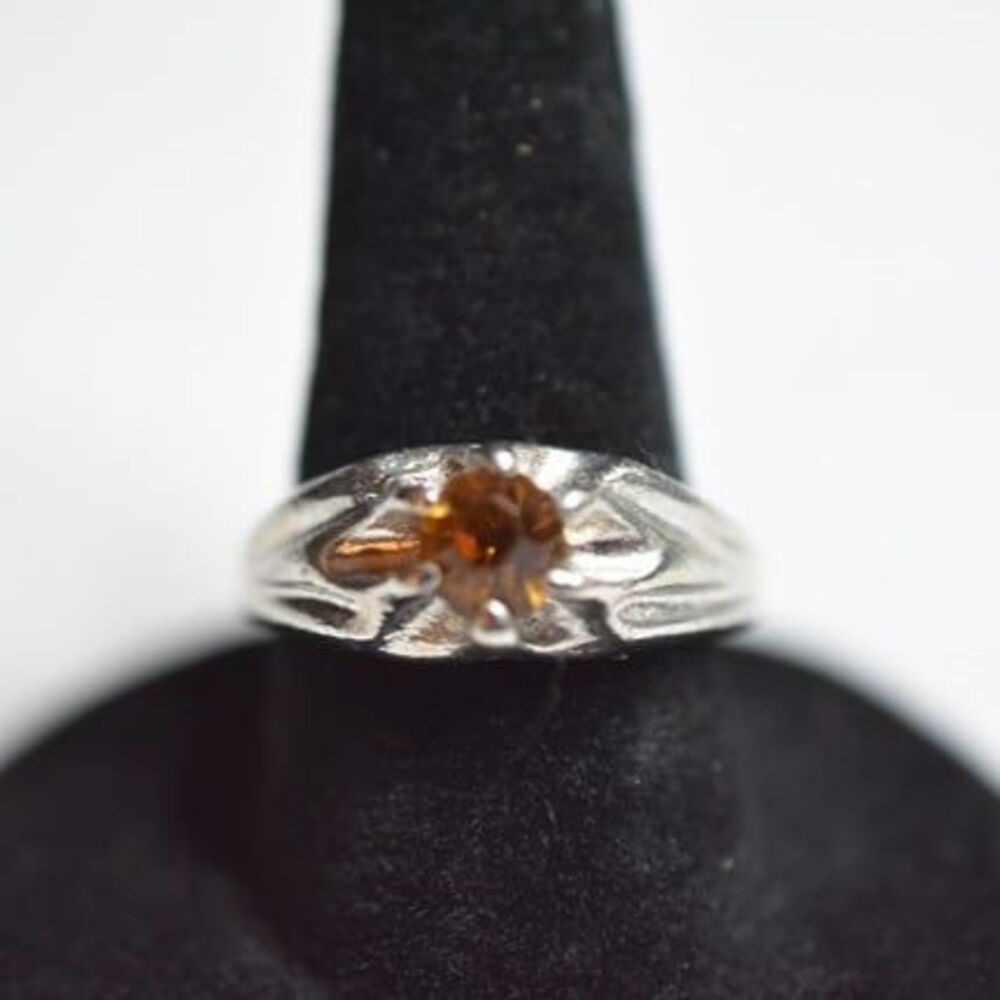Deep Amber Crystal Unique Silver Tone Band Size 7 Glam Chic Party Ring